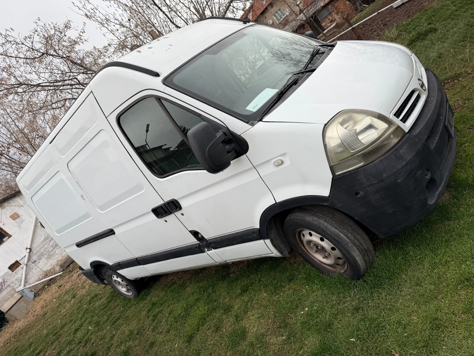 Nissan Interstar 2.5 dCi (120HP) - изображение 2