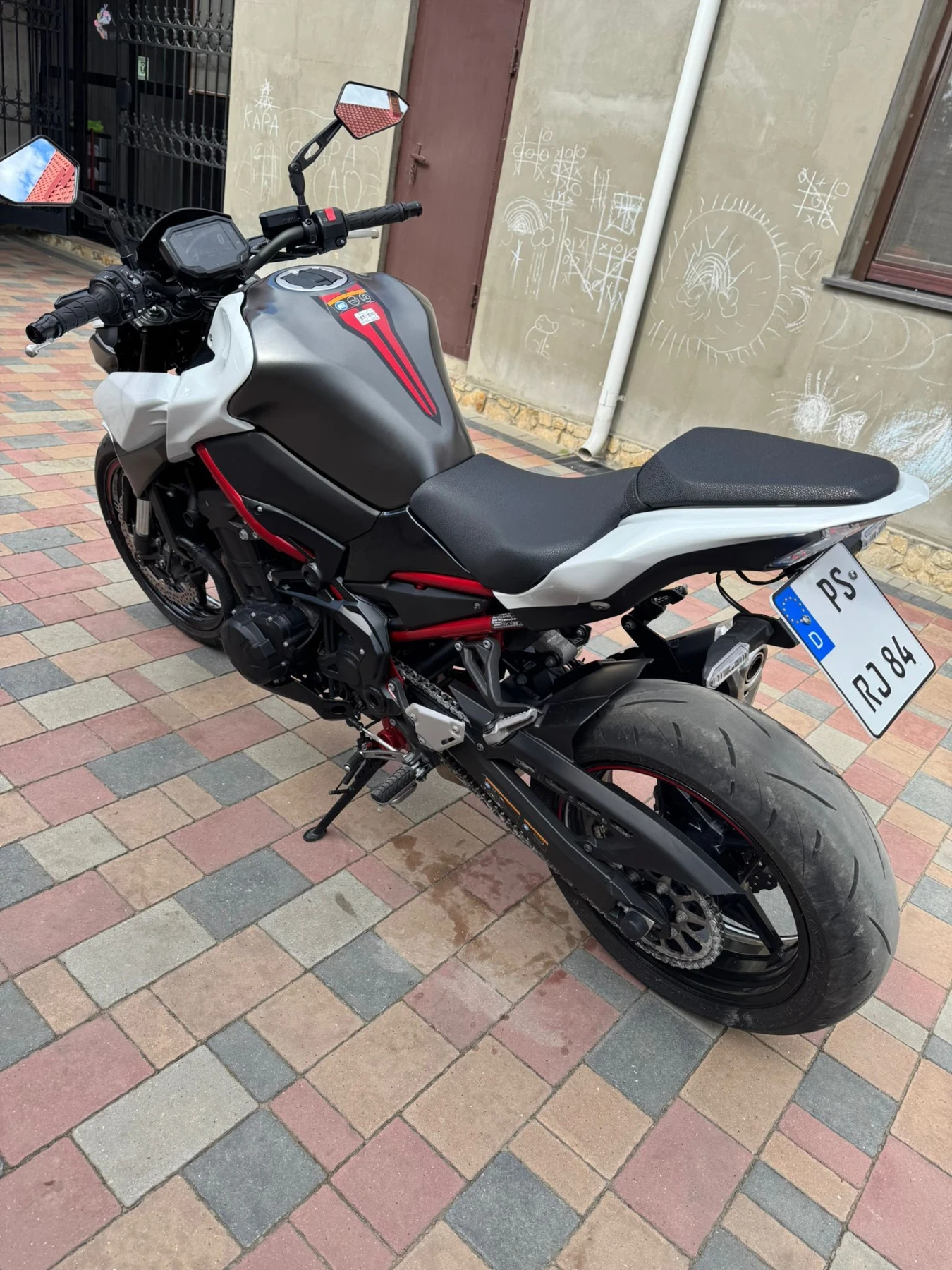 Kawasaki Z 950 - изображение 2