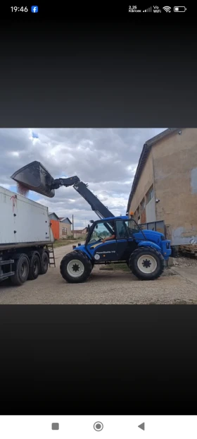 Телескопичен товарач New Holland LM 425 , снимка 1