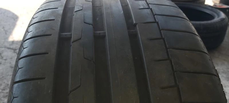 Гуми Летни 255/35R19, снимка 4 - Гуми и джанти - 29876195