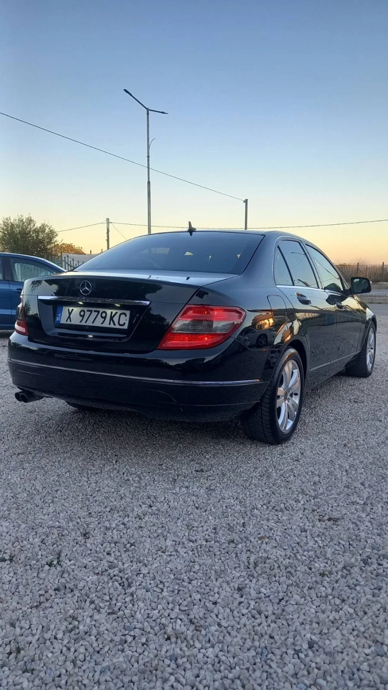 Mercedes-Benz C 200, снимка 4 - Автомобили и джипове - 47718396