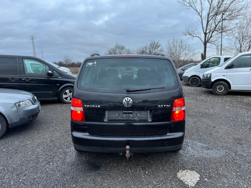 VW Touran 7-местен, снимка 6 - Автомобили и джипове - 48497572