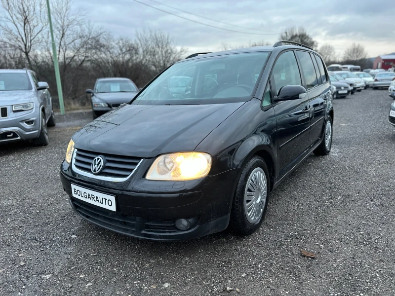 VW Touran 7-местен, снимка 1 - Автомобили и джипове - 48497572