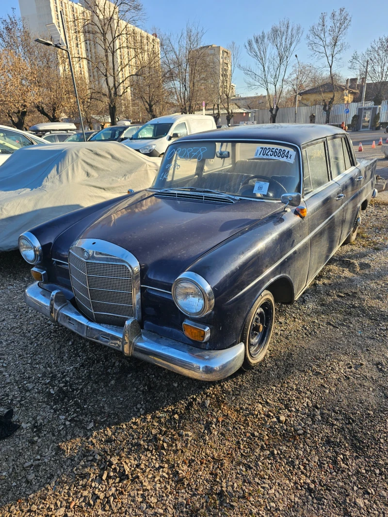 Mercedes-Benz 190 W110, снимка 1 - Автомобили и джипове - 48637622