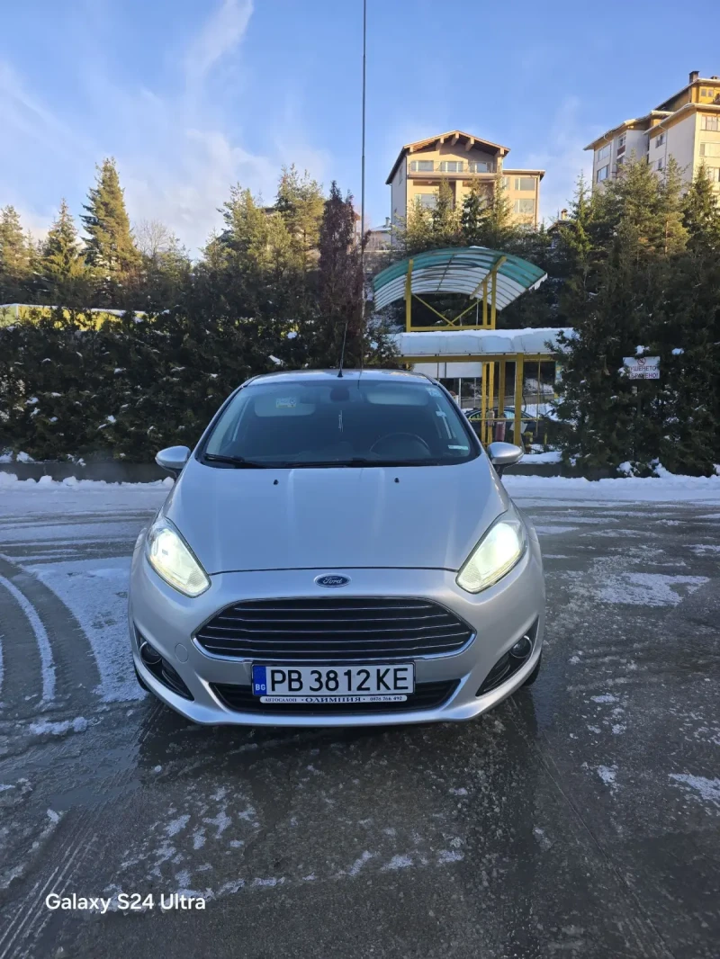 Ford Fiesta 1.5, снимка 1 - Автомобили и джипове - 48988608