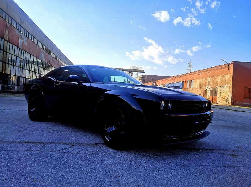 Dodge Challenger RT, снимка 2 - Автомобили и джипове - 51158316