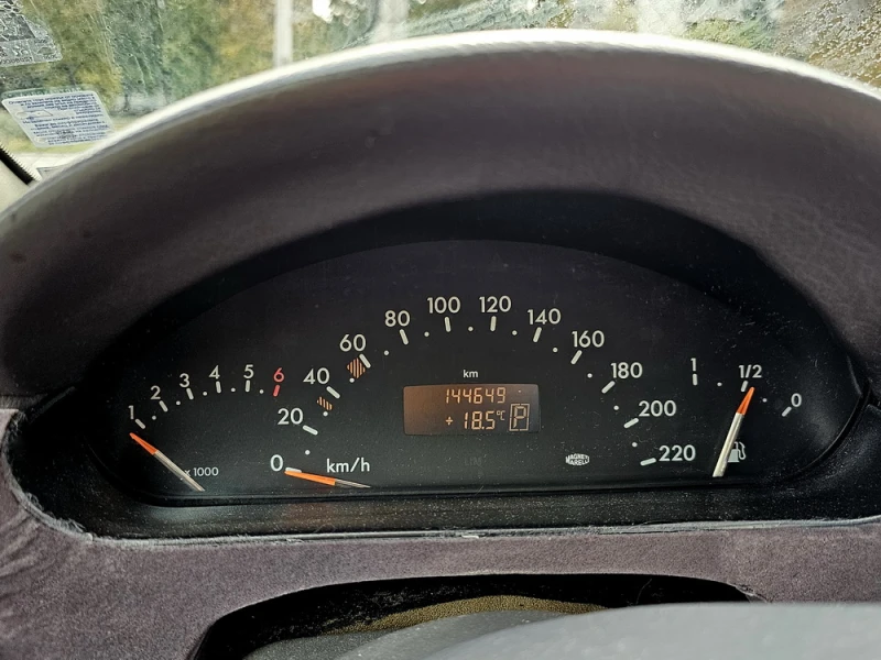 Mercedes-Benz A 140 Classic, снимка 7 - Автомобили и джипове - 52511154