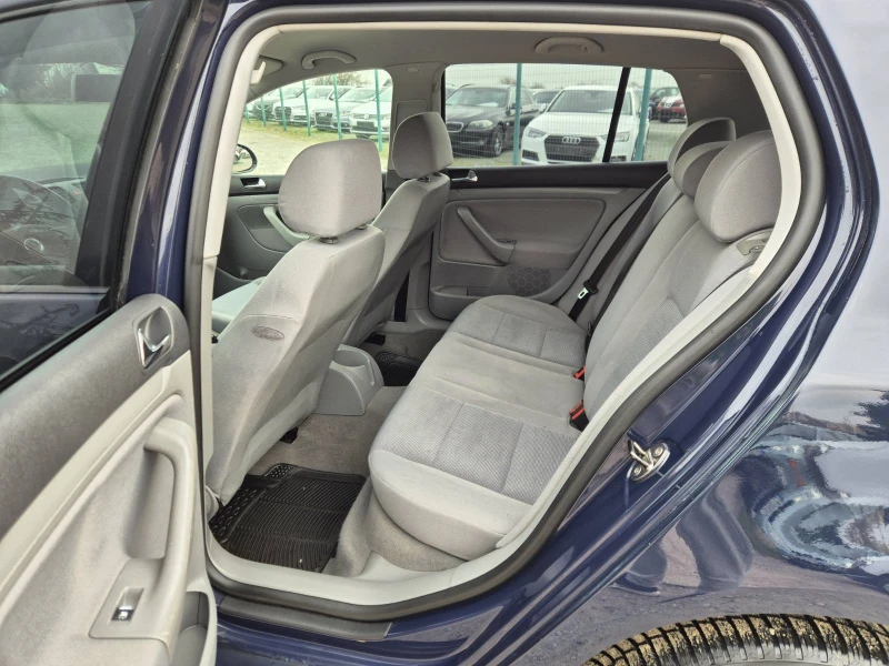 VW Golf 1.4i, снимка 12 - Автомобили и джипове - 53052925