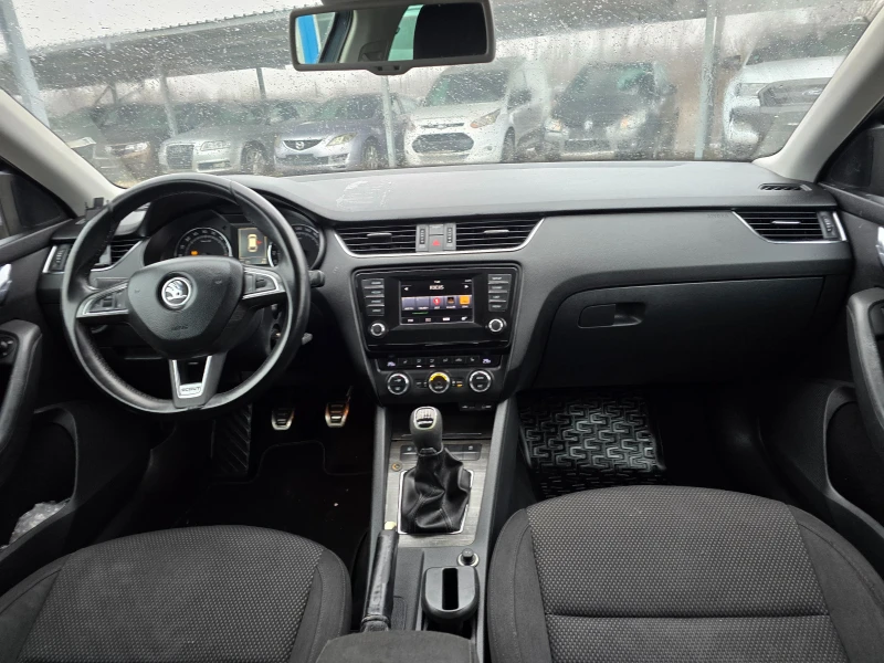 Skoda Octavia 2.0 TDI 150KS SCOUT, снимка 11 - Автомобили и джипове - 53466518