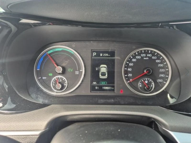 Kia K5 2.0 Automatic, снимка 9 - Автомобили и джипове - 55880361