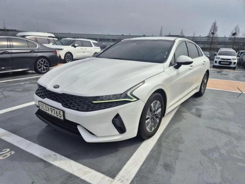 Kia K5 2.0 Automatic, снимка 2 - Автомобили и джипове - 55880361