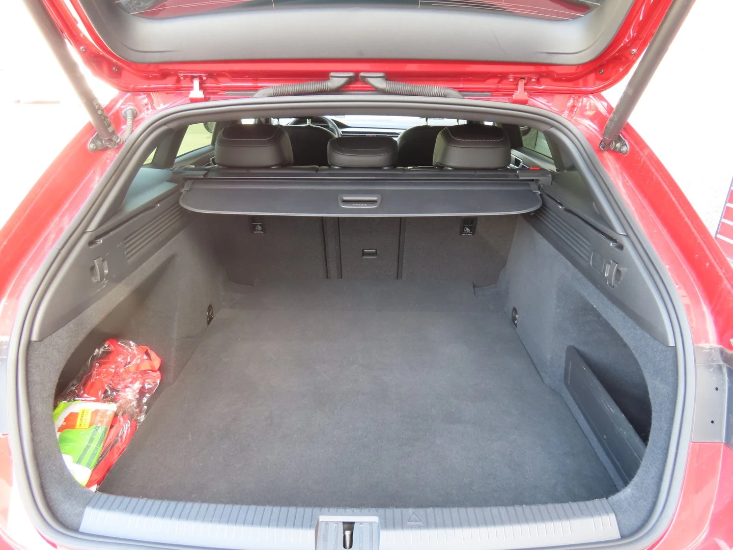 VW Arteon R-Line 2.0 TDI SCR 4MOTION DSG | Mobile.bg — изображение 4