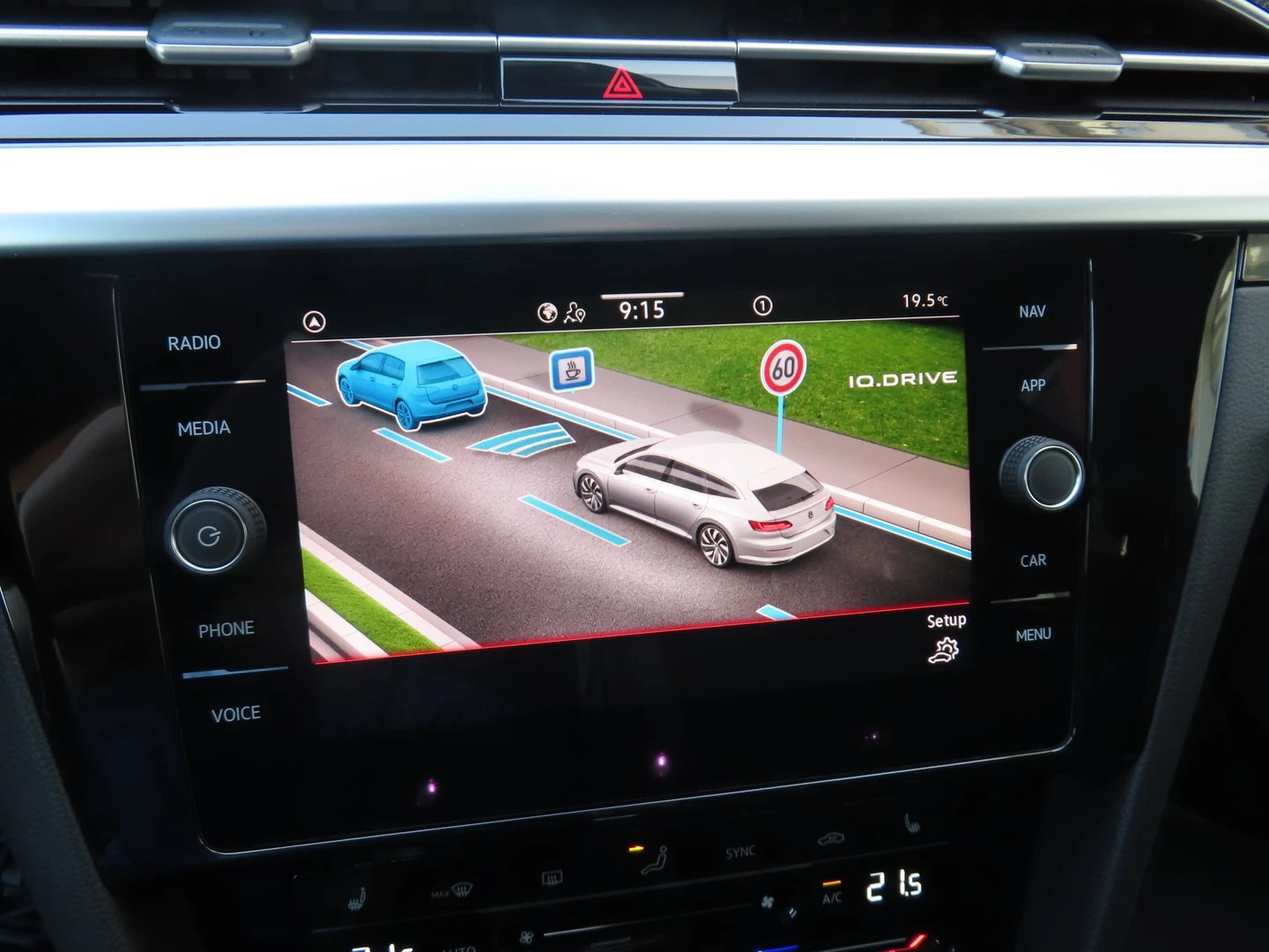 VW Arteon R-Line 2.0 TDI SCR 4MOTION DSG | Mobile.bg — изображение 15