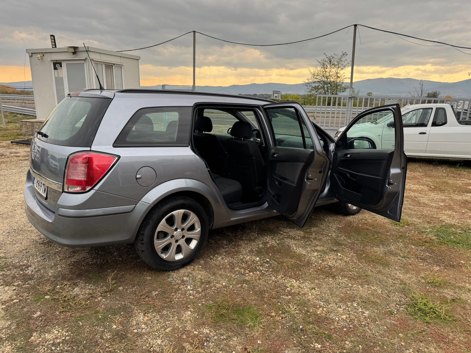 Opel Astra 108000km.100% - изображение 4