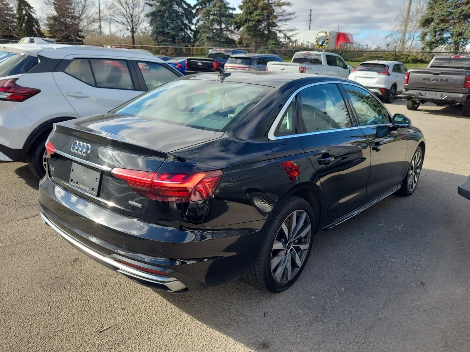 Audi A4 * CARFAX * БЕЗ ПЪРВОНАЧАЛНА ВНОСКА - изображение 4