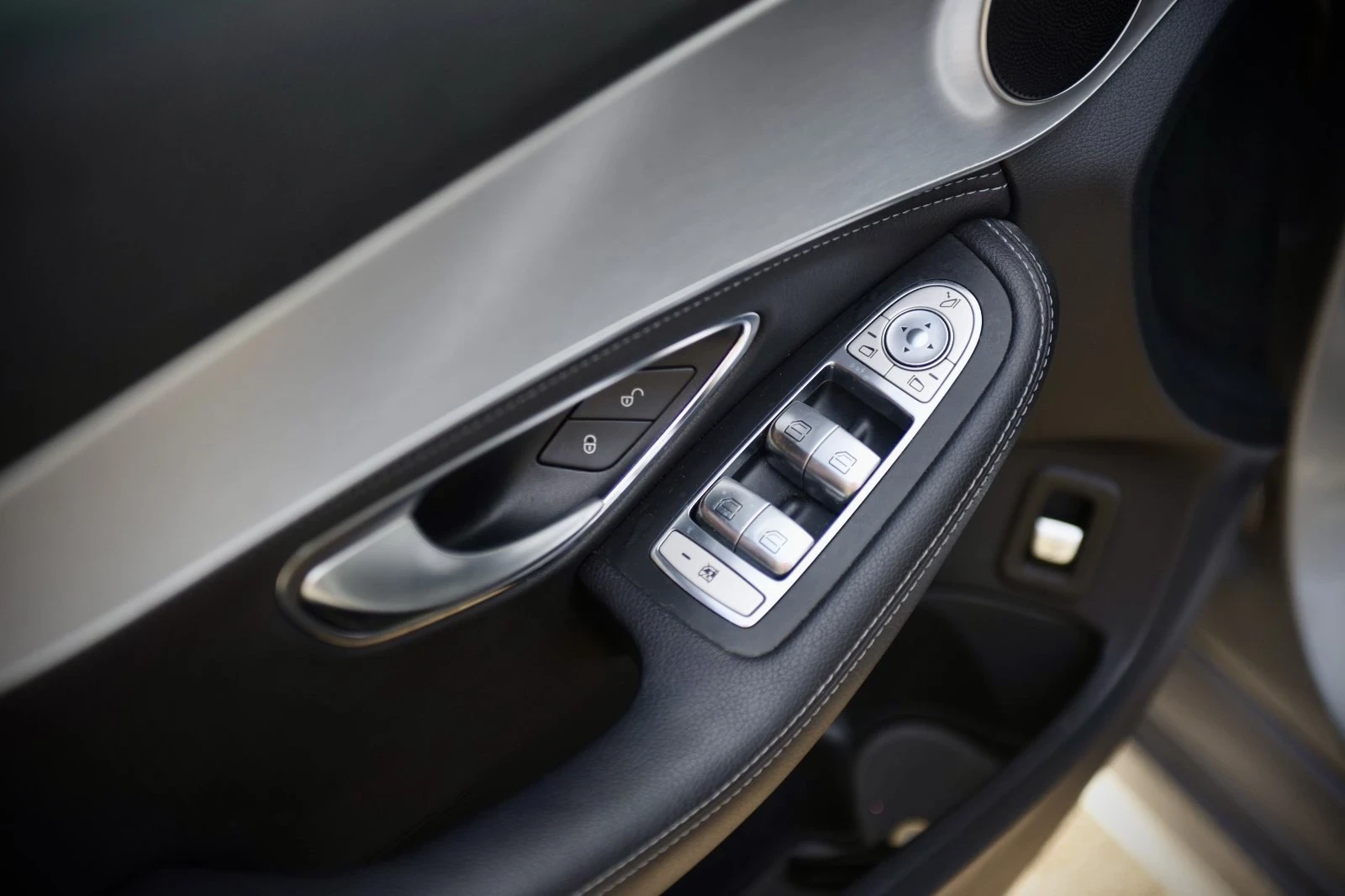 Mercedes-Benz C 220 | Mobile.bg � ����������� 10