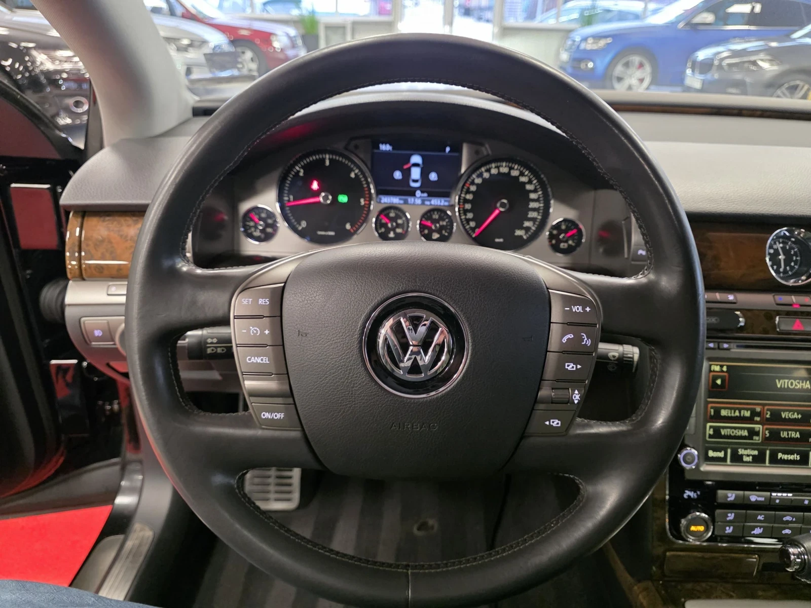 VW Phaeton Face | 3.0 TDI 239hp | ZF-6 | 4 Motion  - изображение 10