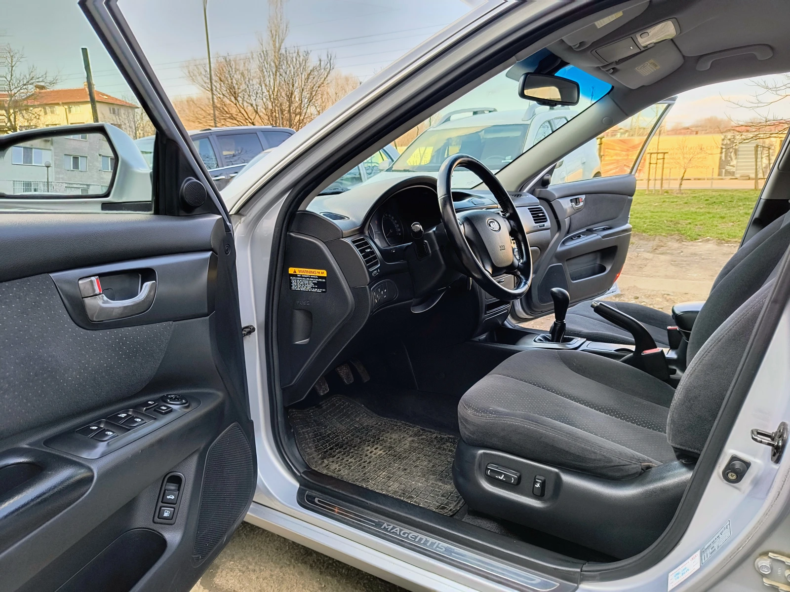 Kia Magentis 2.0i 16V ACTIVE/144000км!, снимка 13 - Автомобили и джипове - 53748759