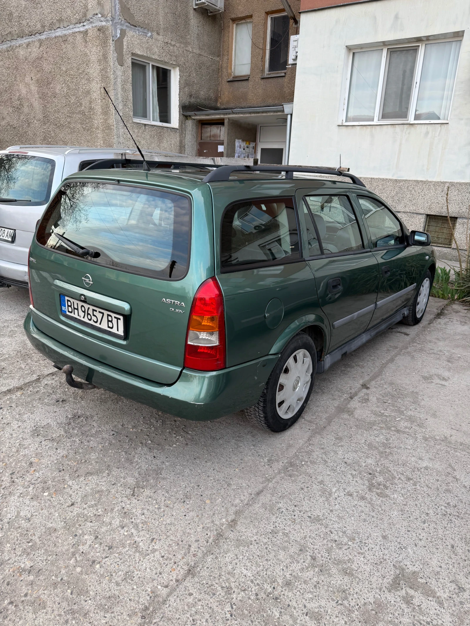 Opel Astra Г Караван, снимка 12 - Автомобили и джипове - 53964050