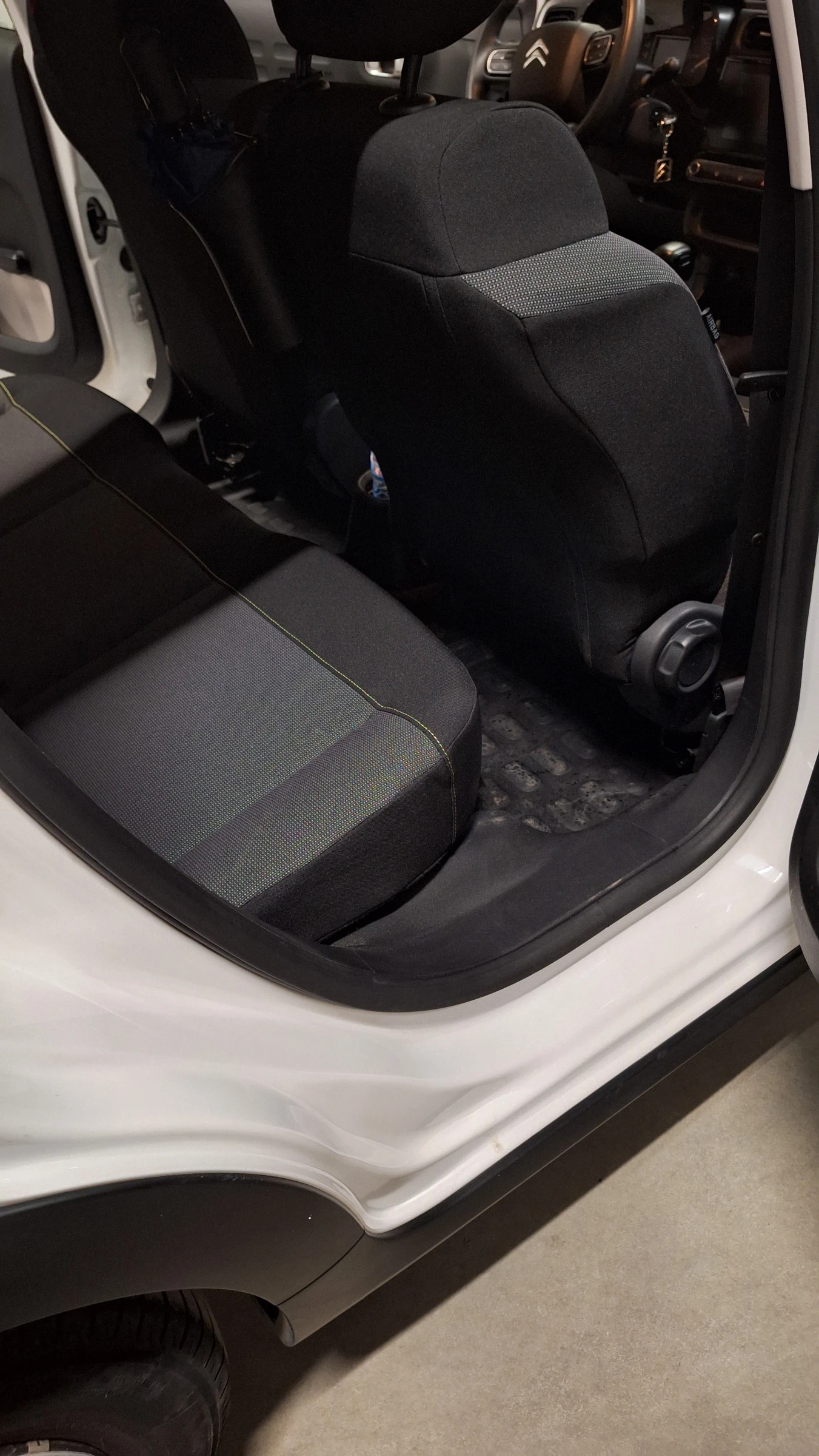 Citroen C3, снимка 15 - Автомобили и джипове - 54087743