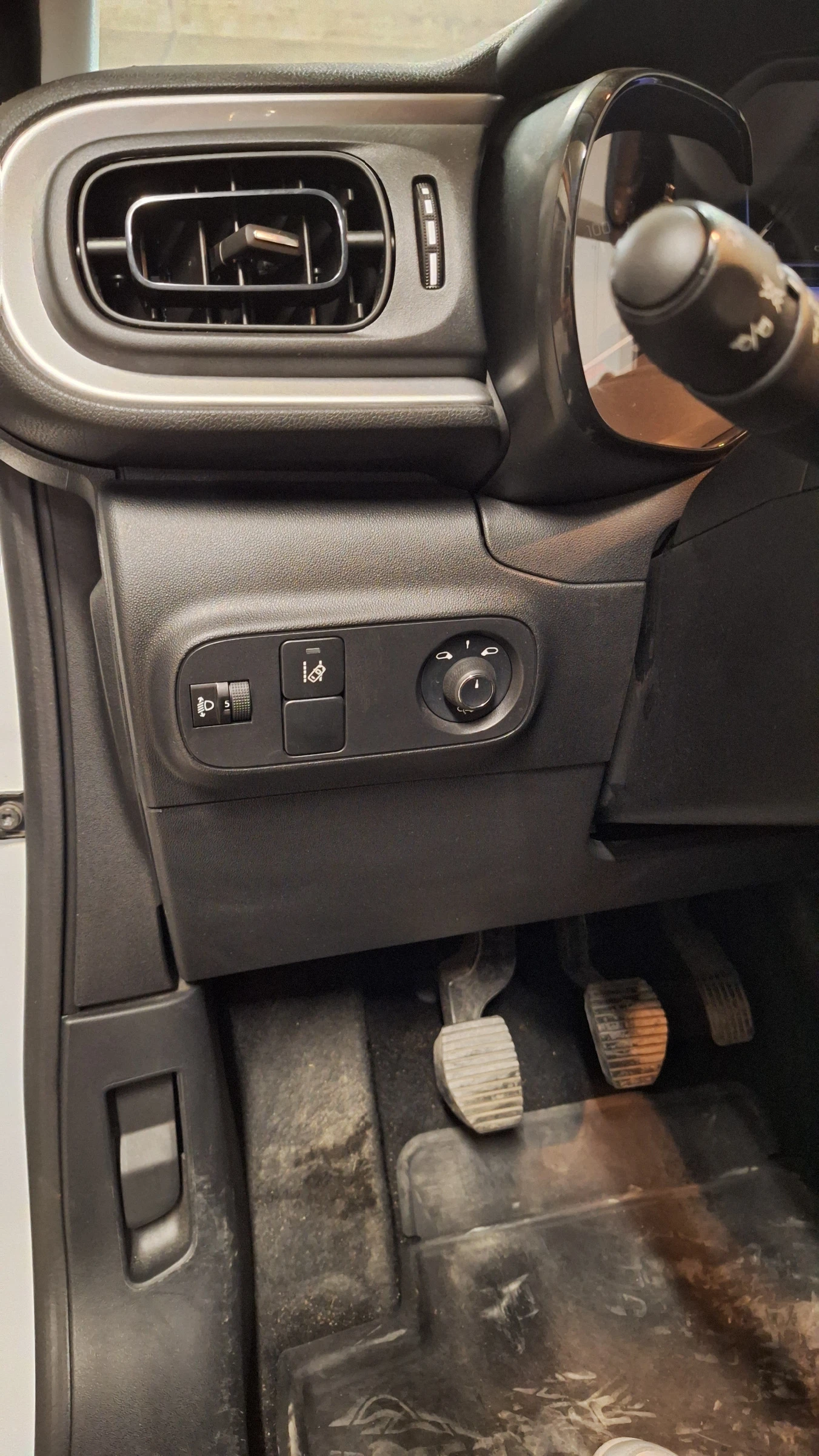 Citroen C3, снимка 9 - Автомобили и джипове - 54087743