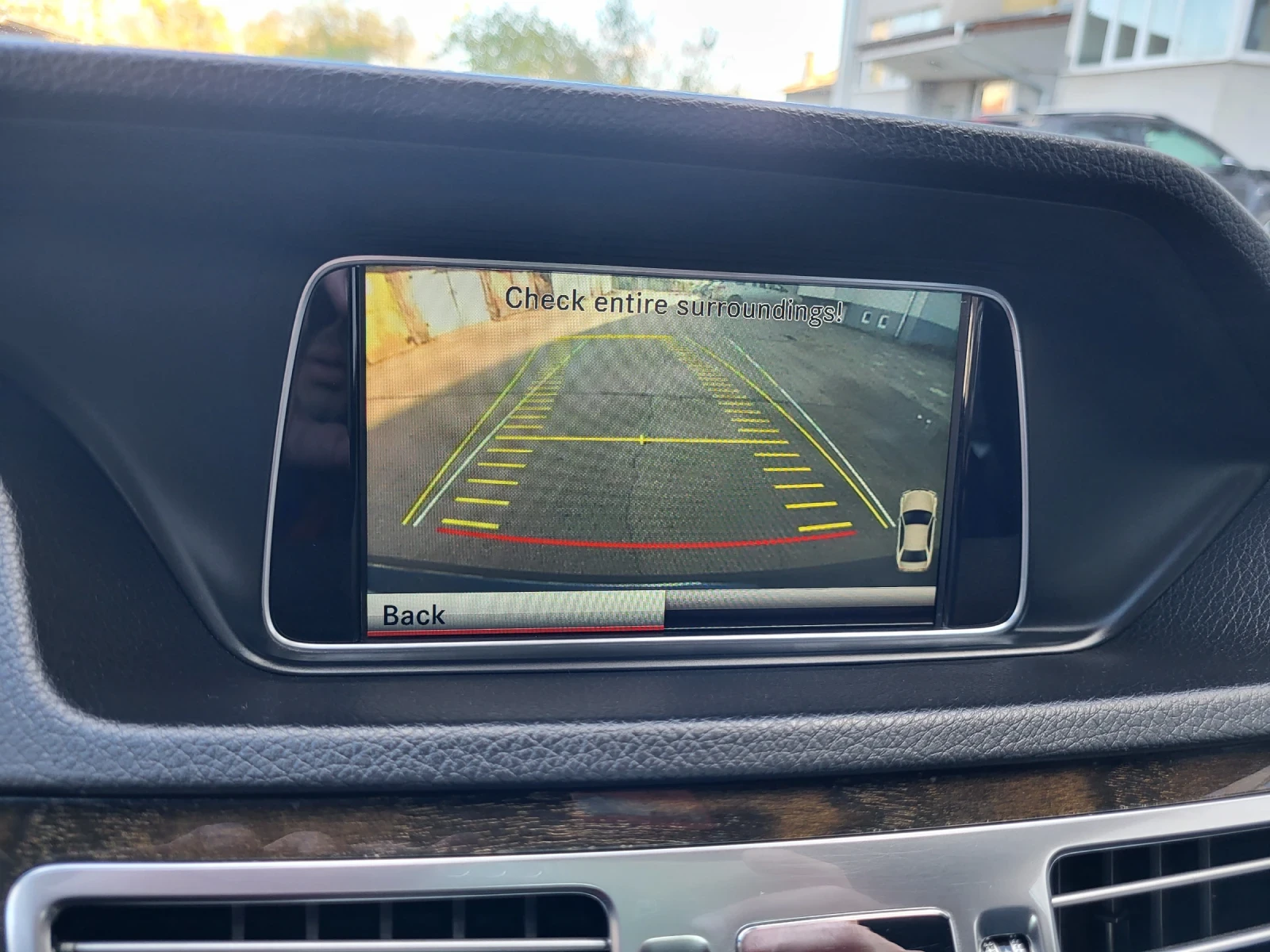 Mercedes-Benz E 350 4matik, снимка 7 - Автомобили и джипове - 54649442