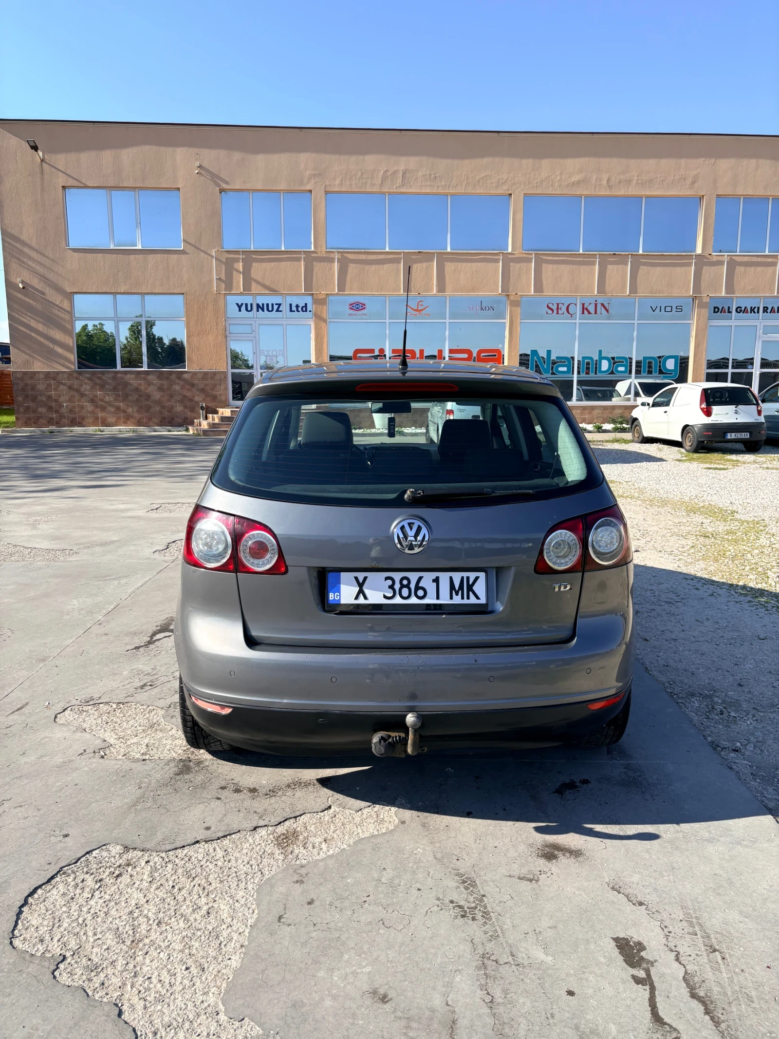 VW Golf Plus 1.9 TDI, снимка 4 - Автомобили и джипове - 54668004