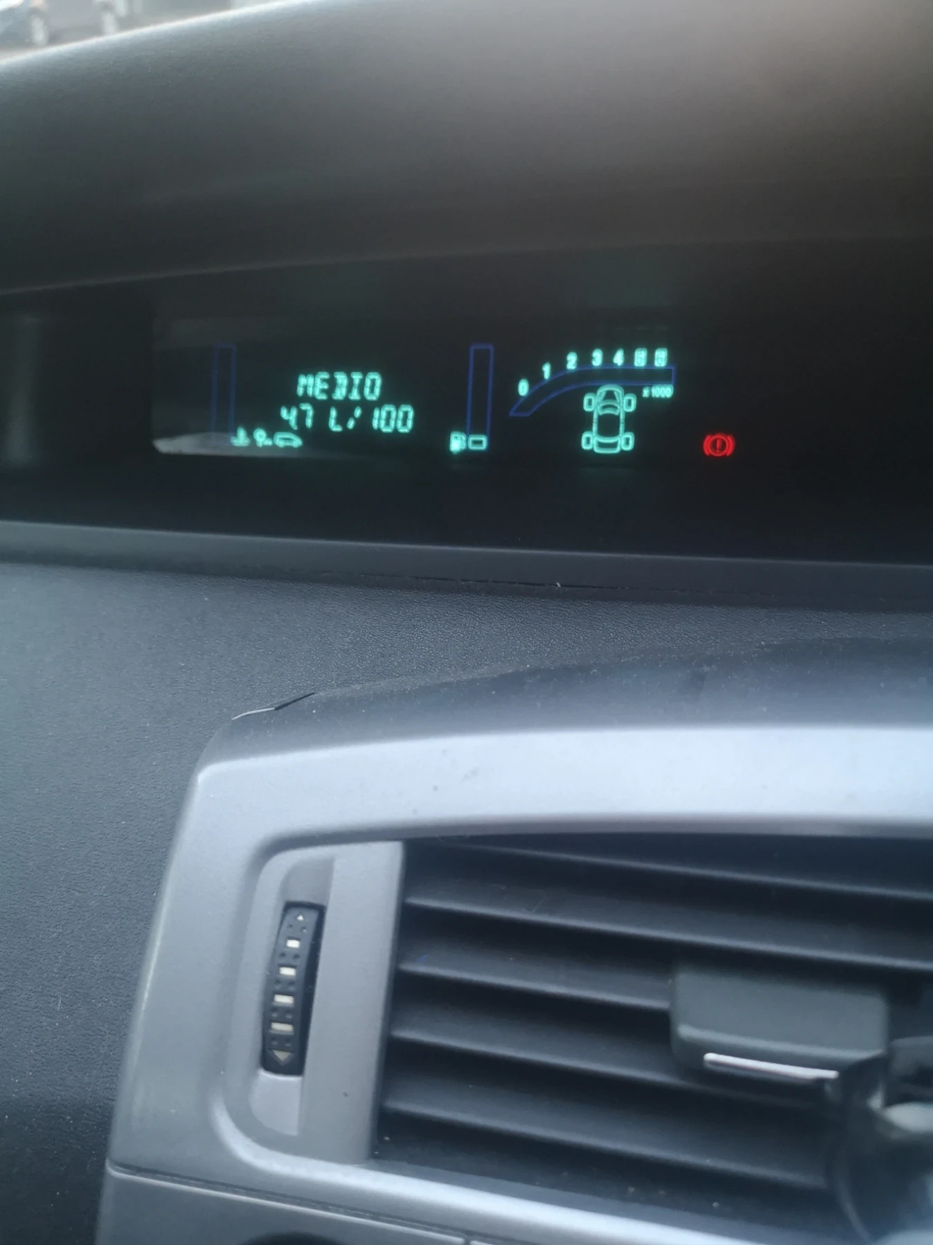 Renault Scenic, снимка 5 - Автомобили и джипове - 54794304