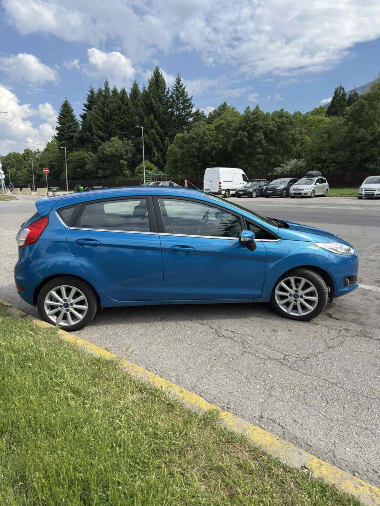 Ford Fiesta Titanium, снимка 3 - Автомобили и джипове - 54812486