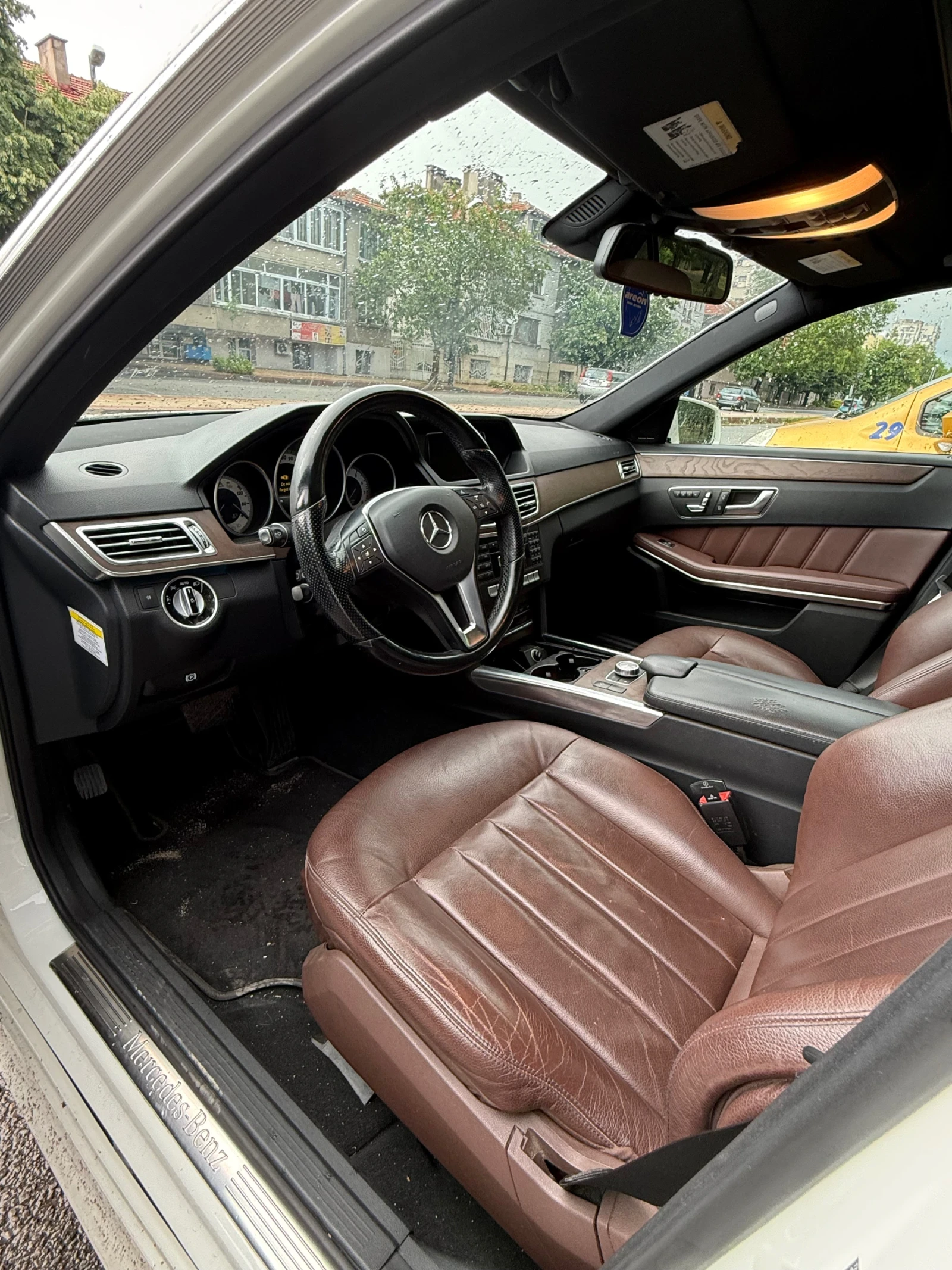 Mercedes-Benz E 350, снимка 8 - Автомобили и джипове - 55332706