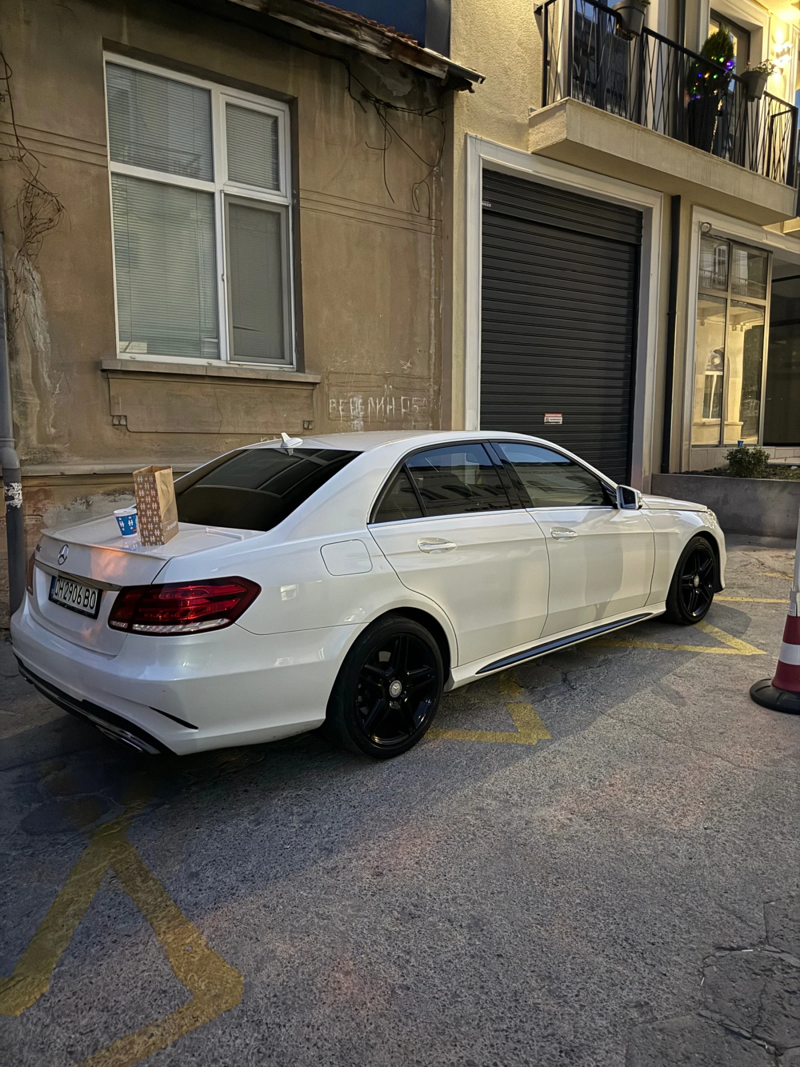 Mercedes-Benz E 350, снимка 3 - Автомобили и джипове - 55332706