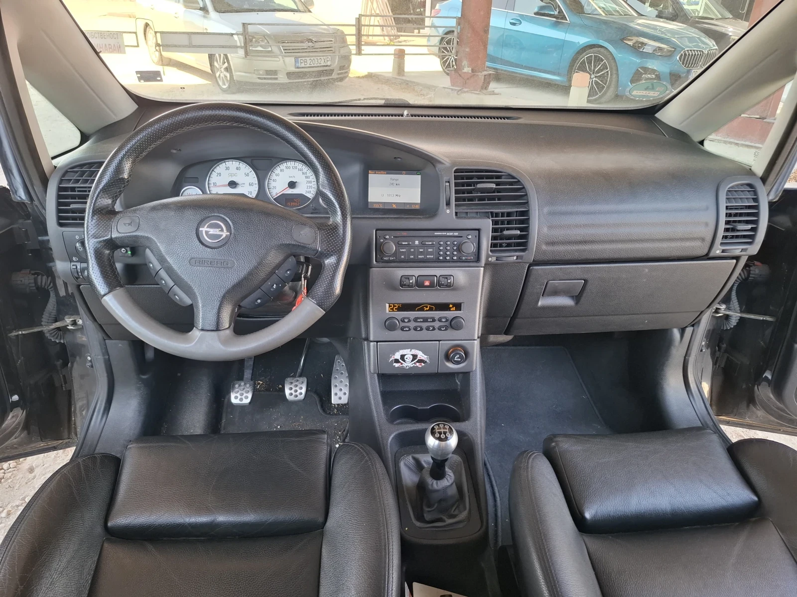 Opel Zafira КОЖА НАВИГАЦИЯ ГАЗ 7 МЕСТА, снимка 13 - Автомобили и джипове - 55491830