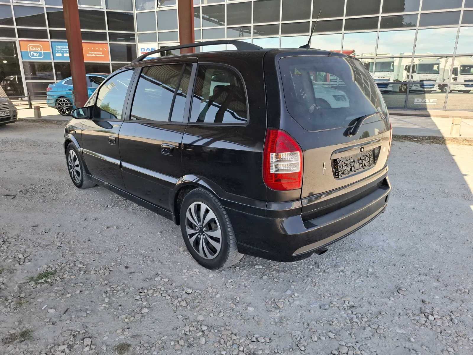 Opel Zafira КОЖА НАВИГАЦИЯ ГАЗ 7 МЕСТА, снимка 4 - Автомобили и джипове - 55491830