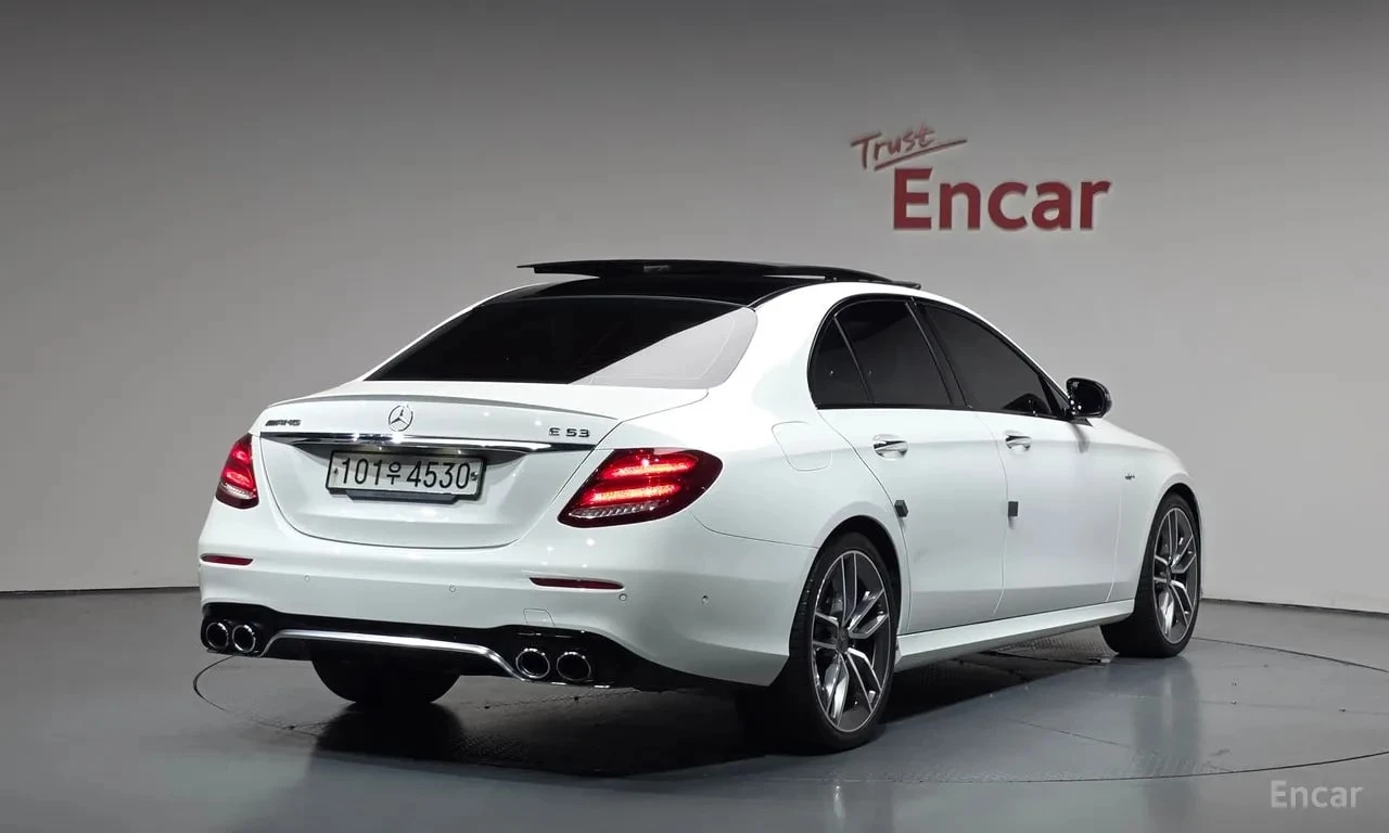 Mercedes-Benz E 53 AMG 4MATIC+ * КРАЙНА ЦЕНА ДО БЪЛГАРИЯ, снимка 2 - Автомобили и джипове - 55801179