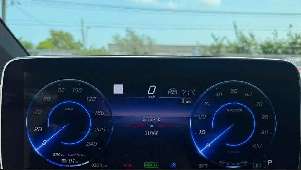 Mercedes-Benz EQS КРАЙНА ЦЕНА, снимка 10 - Автомобили и джипове - 56046879
