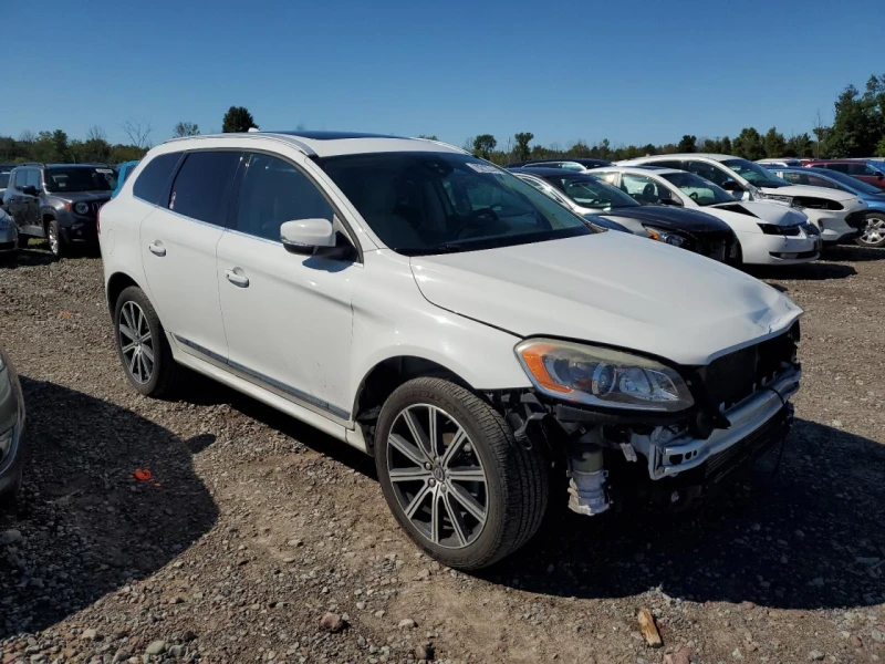 Volvo XC60 T6 INSCRIPTION, снимка 1 - Автомобили и джипове - 47450625