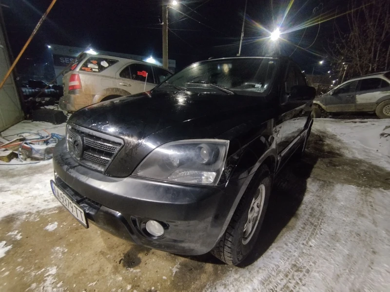 Kia Sorento 2.5 crdi, снимка 13 - Автомобили и джипове - 48569994