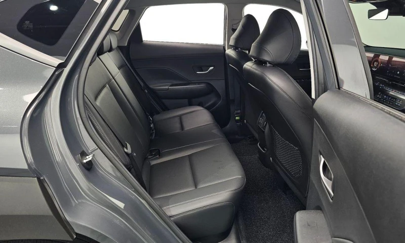 Hyundai Kona Gasoline 1.6 Turbo 2WD Modern Plus, снимка 11 - Автомобили и джипове - 52113607