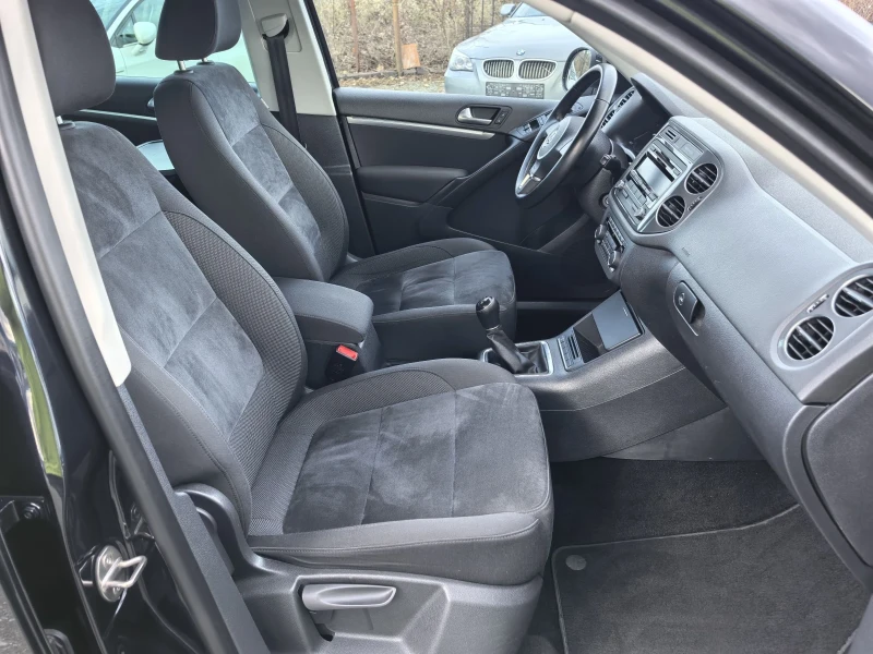 VW Tiguan 2.0TDI 4motion HIGHLINE 199х.км!!!, снимка 10 - Автомобили и джипове - 52913218