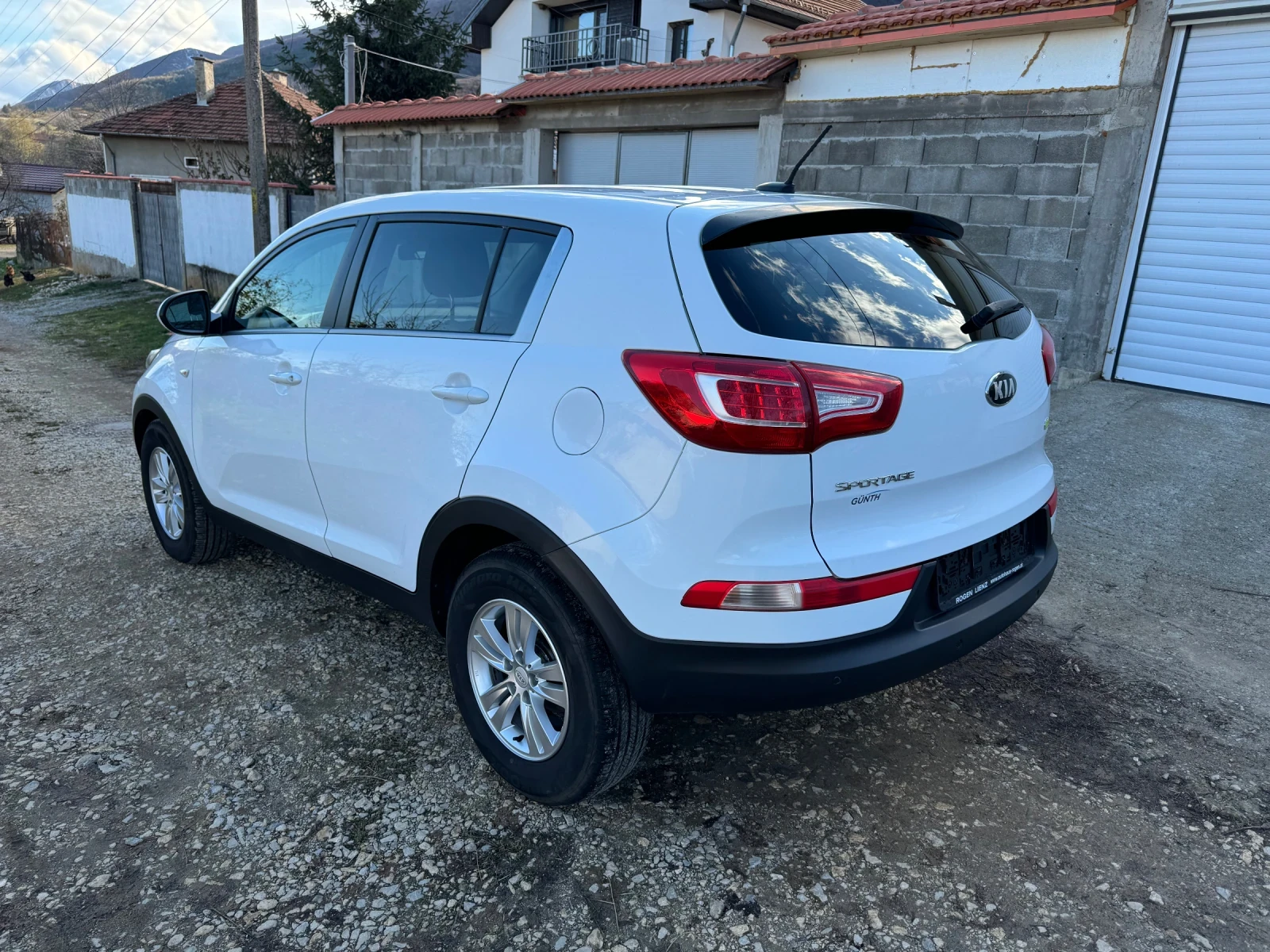 Kia Sportage 1.7 CRDI 115 PS - изображение 3