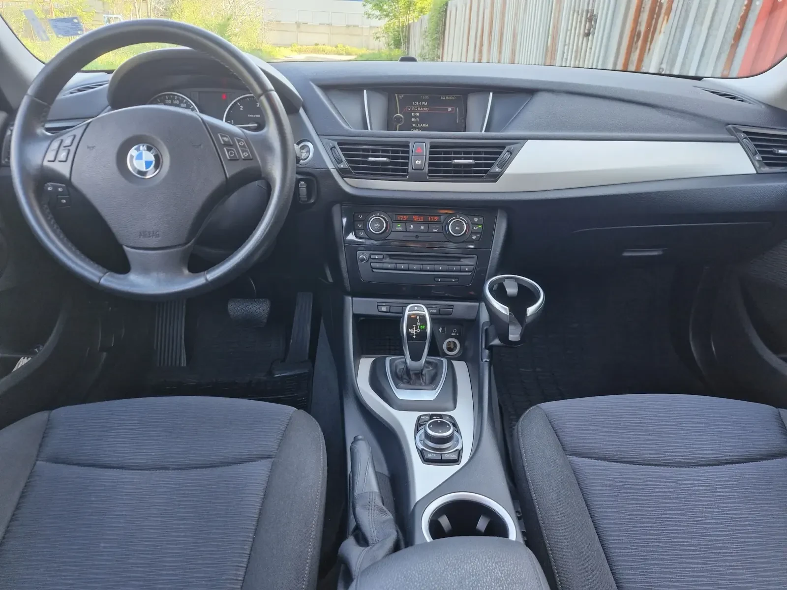 BMW X1 2.0 SDrive 143к.с - изображение 8
