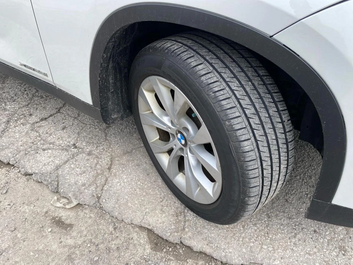 BMW X1 28i * CARFAX * АВТО КРЕДИТ - изображение 7