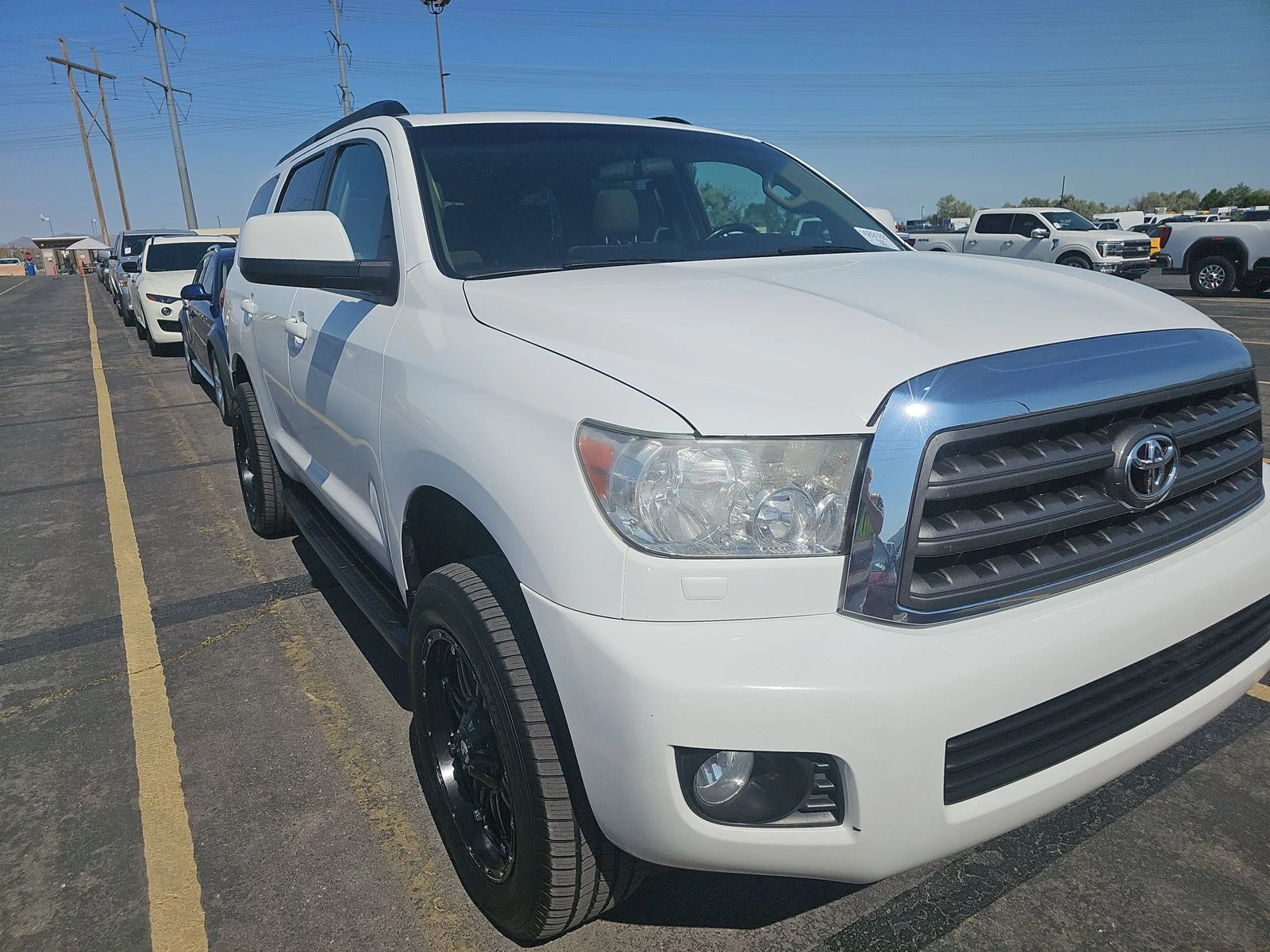 Toyota Sequoia КРАЙНА ЦЕНА - изображение 3