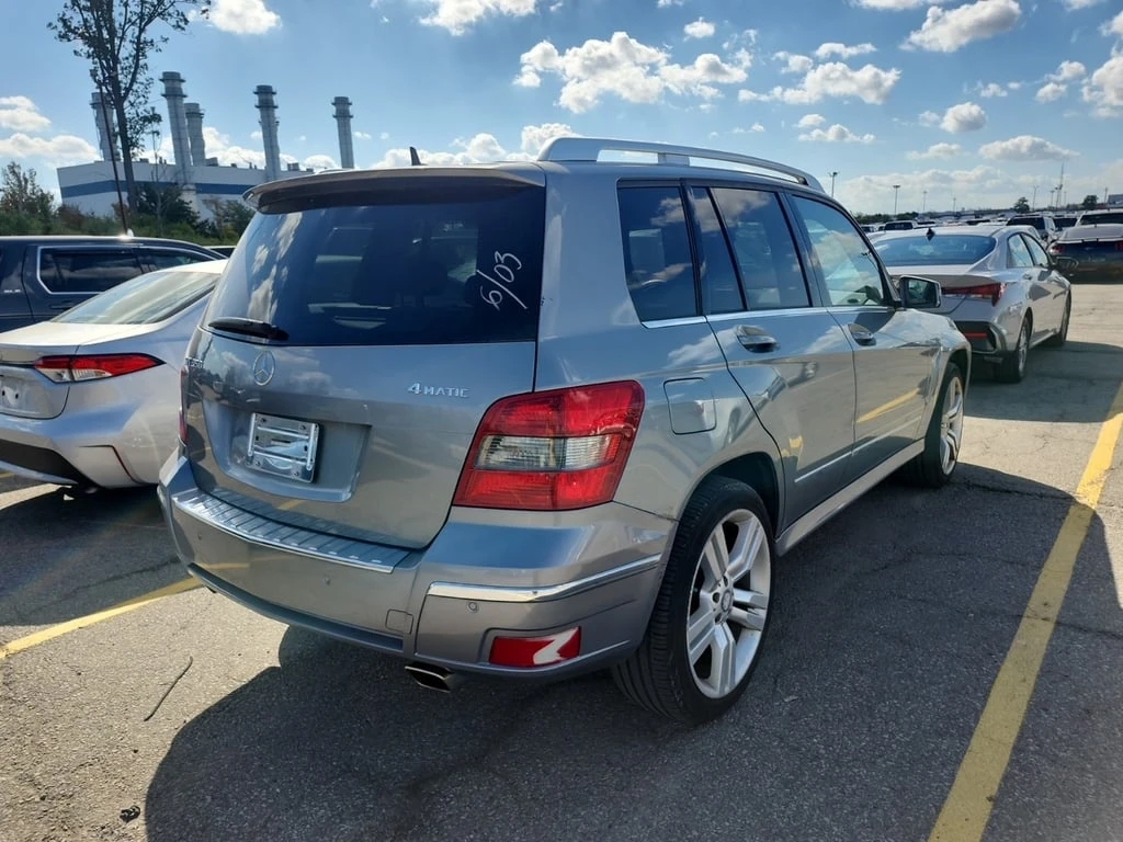 Mercedes-Benz GLK * 350 * CARFAX * БЕЗ ПЪРВОНАЧАЛНА ВНОСКА - изображение 3