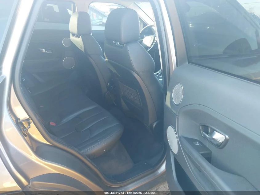 Land Rover Range Rover Evoque 2.0L I-4 DI, DOHC, VVT, TURBO, 240HP 4X4 Drive - изображение 8