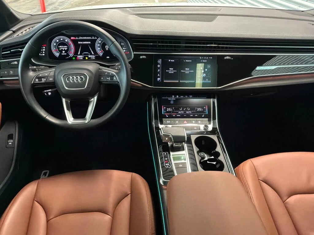 Audi Q7 Komfort* 55 TFSI* АвтоКредит* (ЦЕНА ДО БГ), снимка 9 - Автомобили и джипове - 54001470