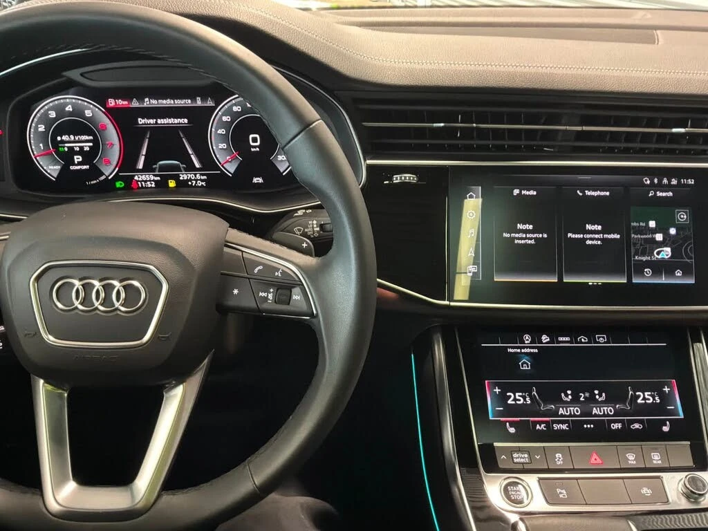 Audi Q7 Komfort* 55 TFSI* АвтоКредит* (ЦЕНА ДО БГ), снимка 11 - Автомобили и джипове - 54001470