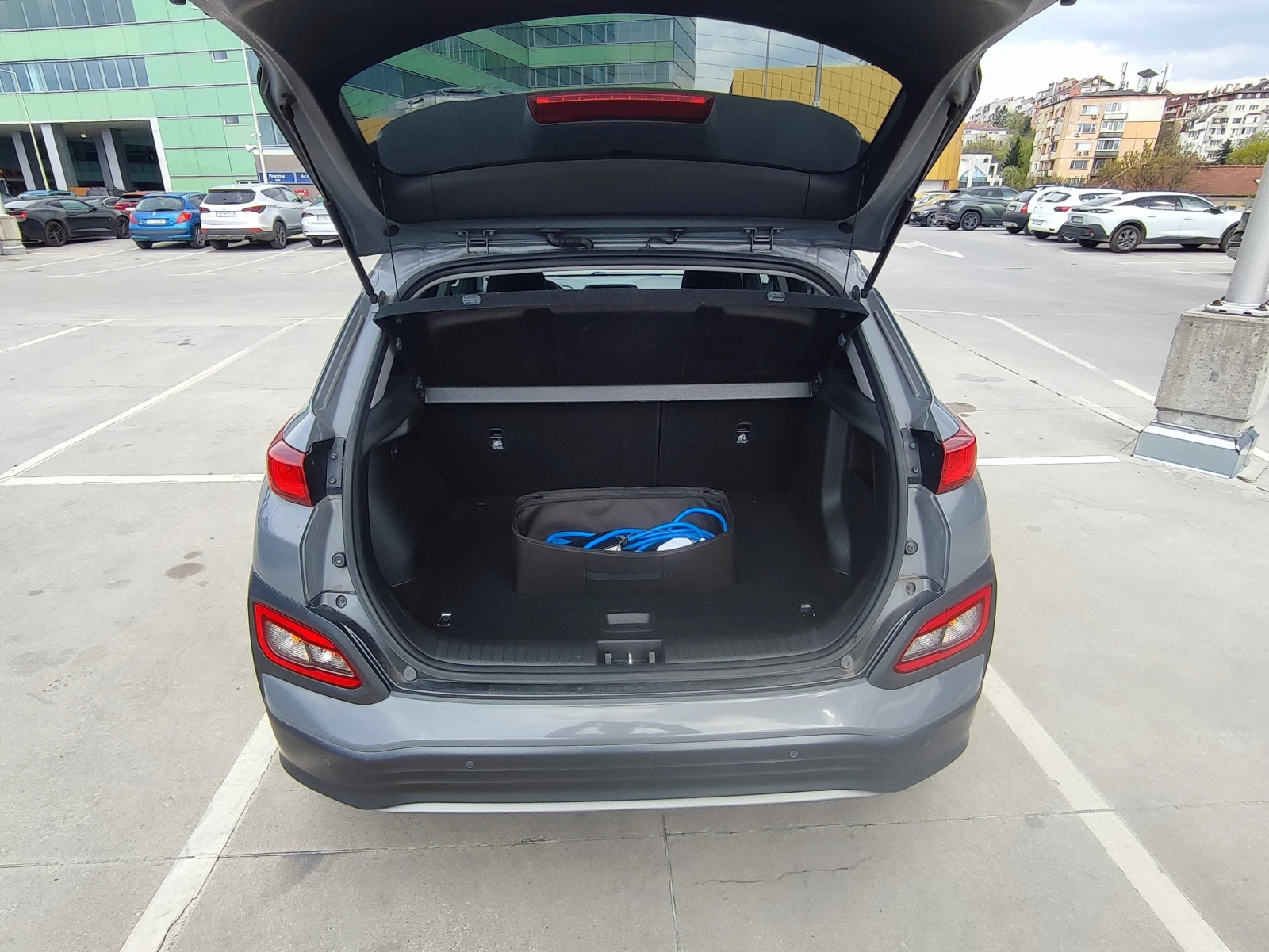 Hyundai Kona e-Kona 39 kWh - Electric - Automatic - 136 hp, снимка 11 - Автомобили и джипове - 54257454