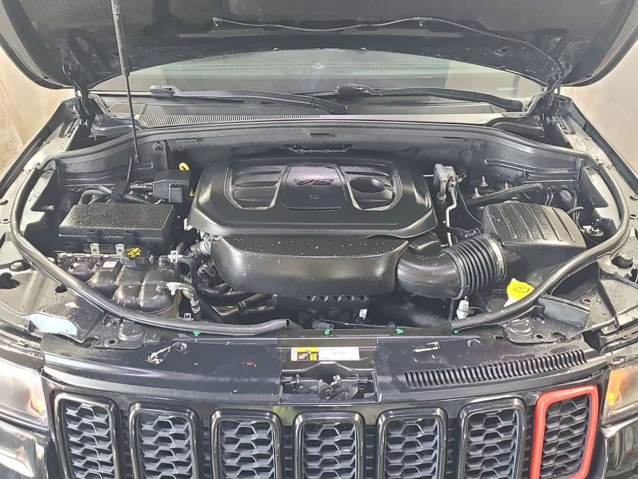 Jeep Grand cherokee UPLAND| PANO| ��������| ������ �����| CARFAX|  | Mobile.bg � ����������� 8