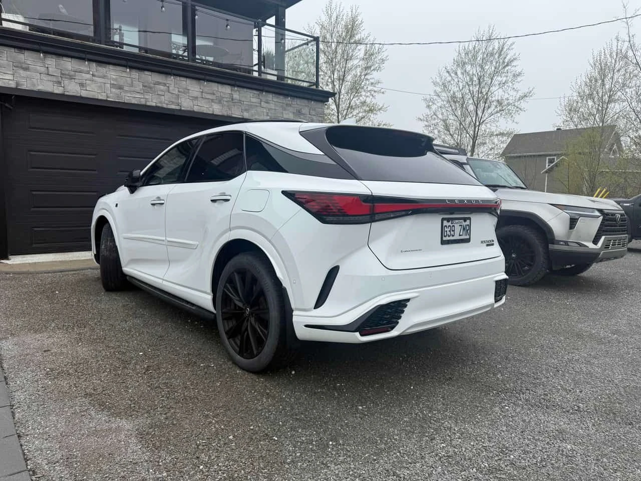 Lexus RX * 500h * CARFAX * ЦЕНА ДО БГ, снимка 7 - Автомобили и джипове - 54763130